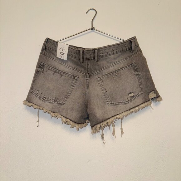 Grey Denim Zara Shorts - Picture 2 of 3